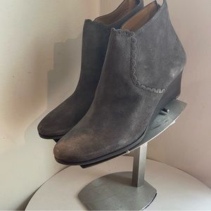 Jack Rogers Women's Emery Suede Ankle Bootie in Dark Grey New